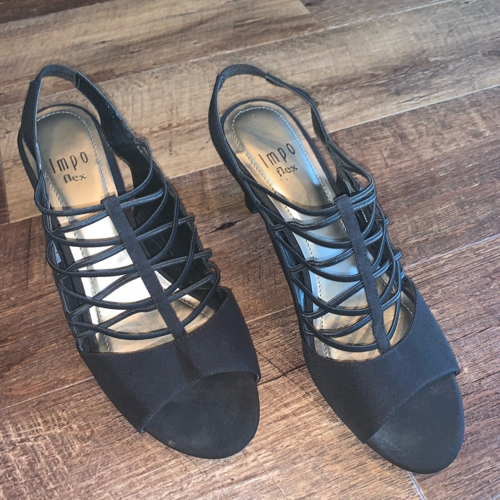 Black Strappy 2 in Heel Size 10